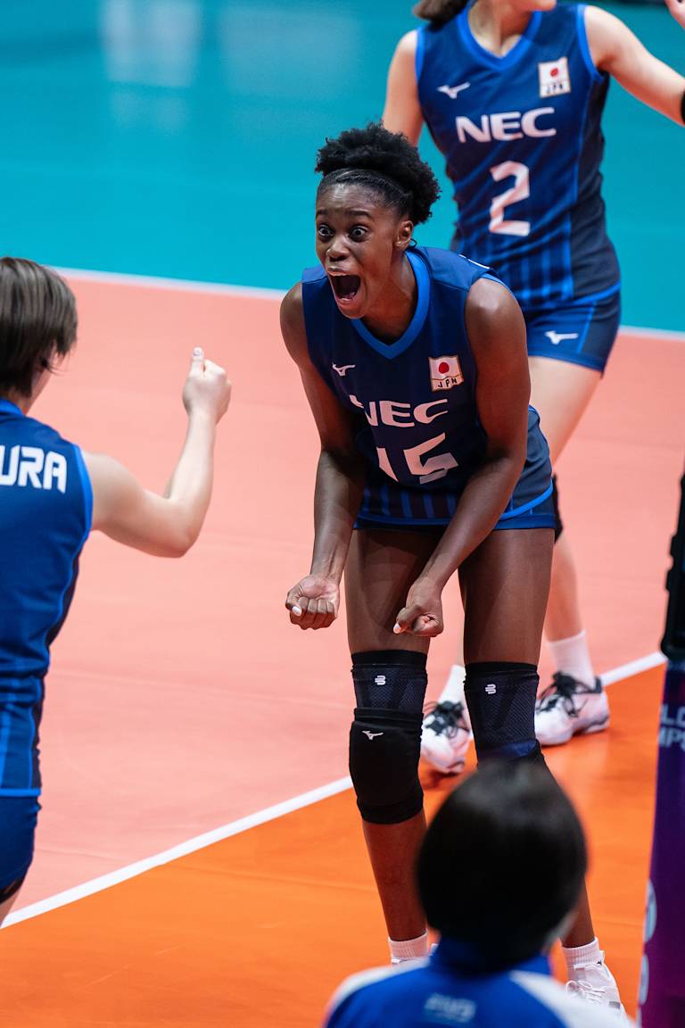 Da Silva piles up 21 points in three sets to power NEC to first win at Club Worlds