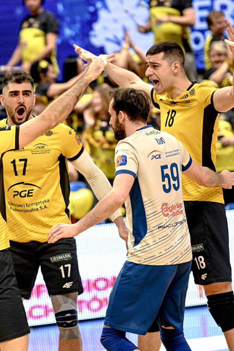 SKRA upset Aluron in leg’s big match in Poland