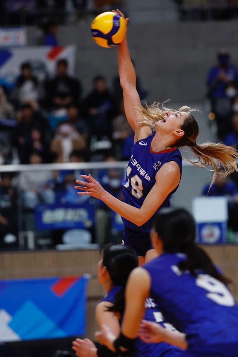 Denso struggles with Kariya, hands second place over to NEC