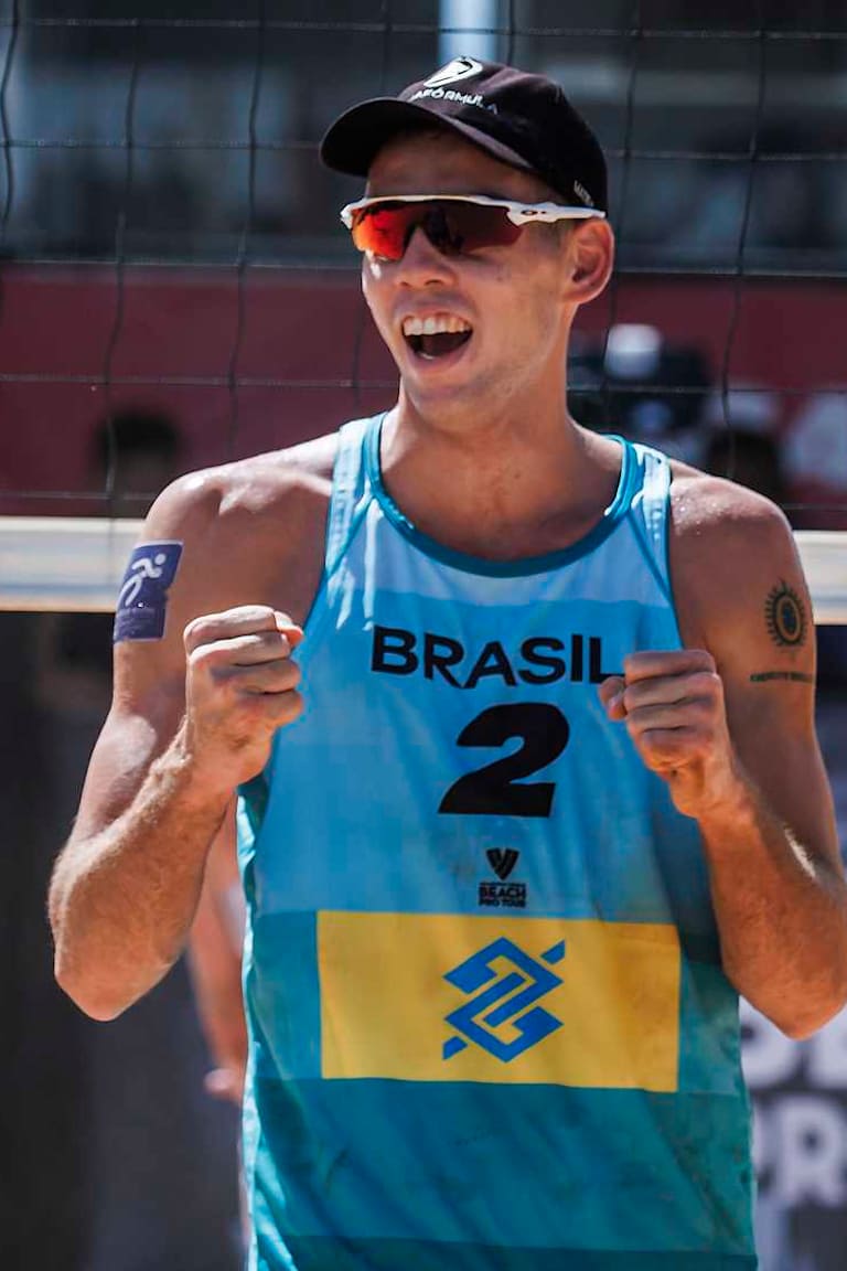 Qualifiers Adelmo & Mateus upset third-seeded Italians at start of Yucatan main draw