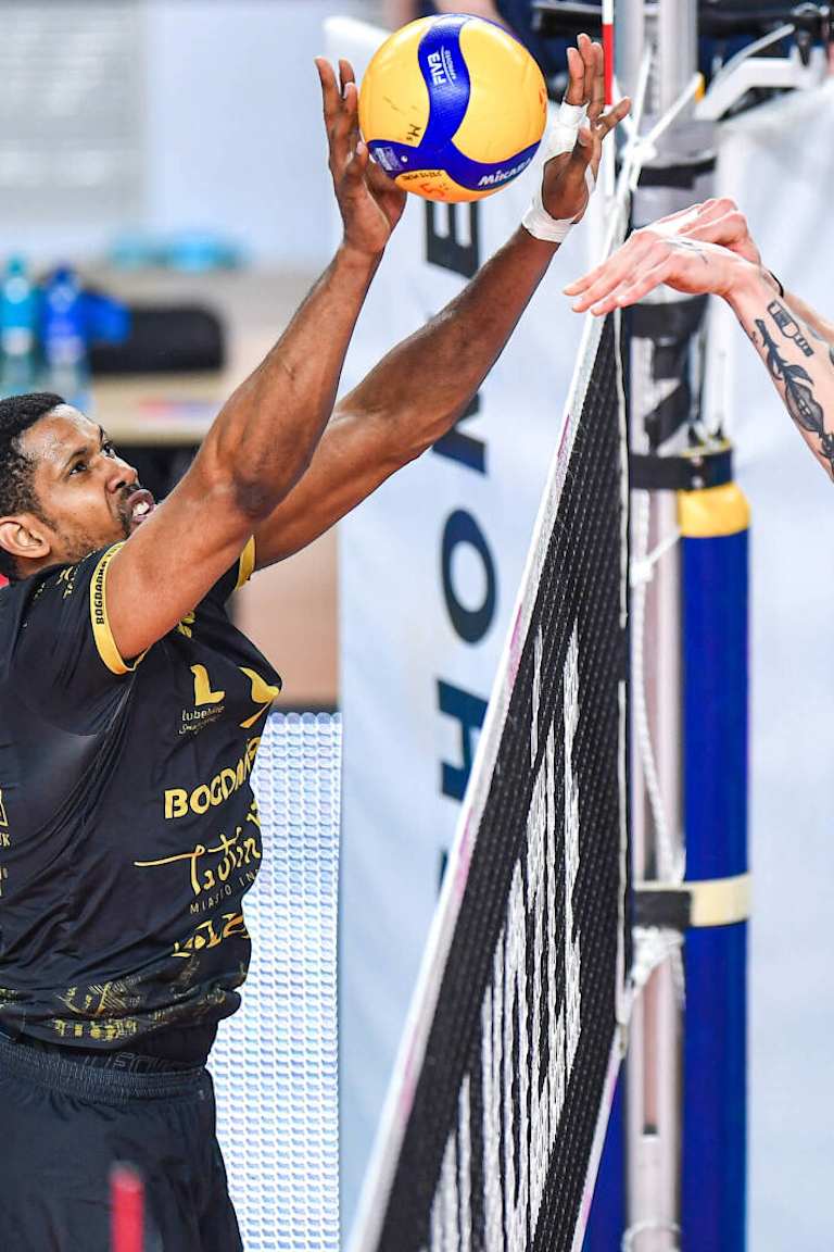 Busy weekend can determine last three PlusLiga semifinalists