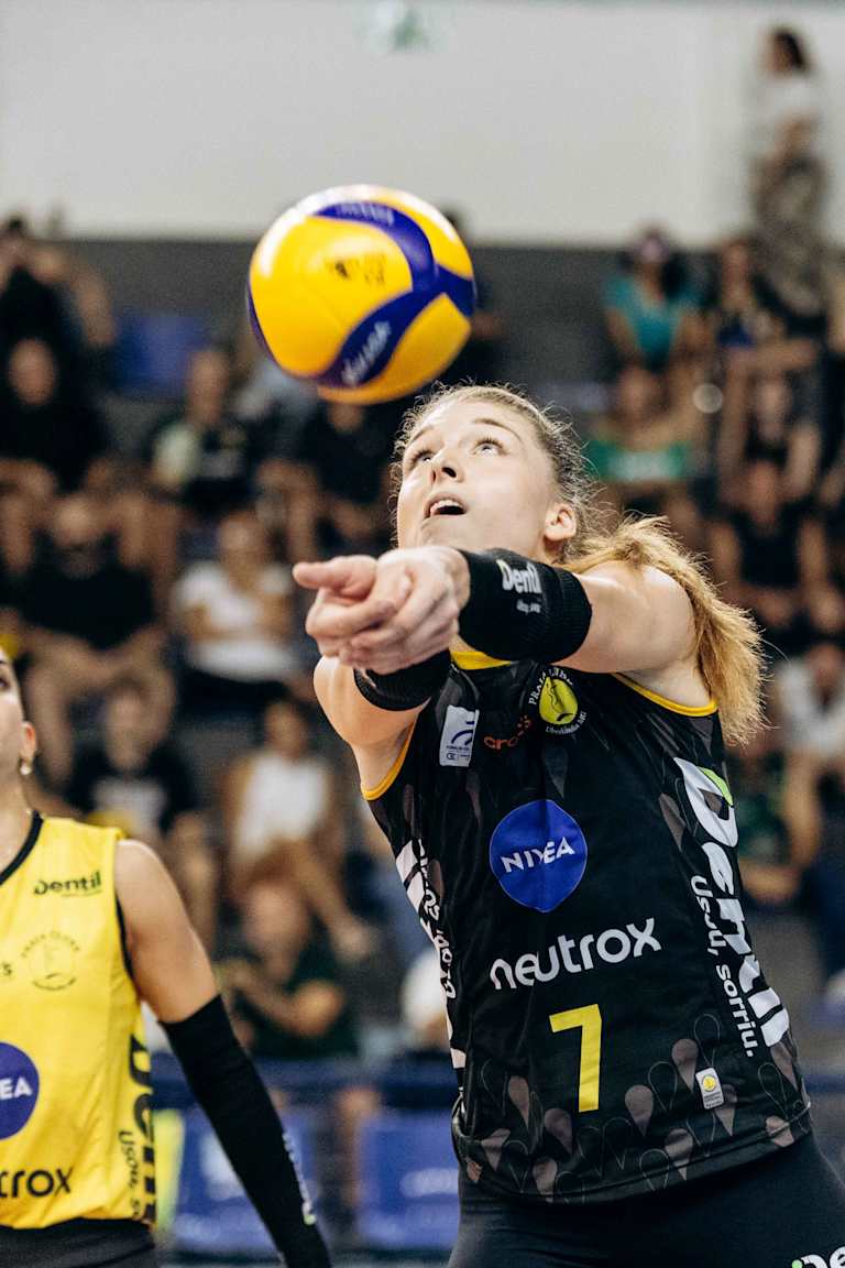 Praia, Minas e Osasco avançam às semifinais da Superliga