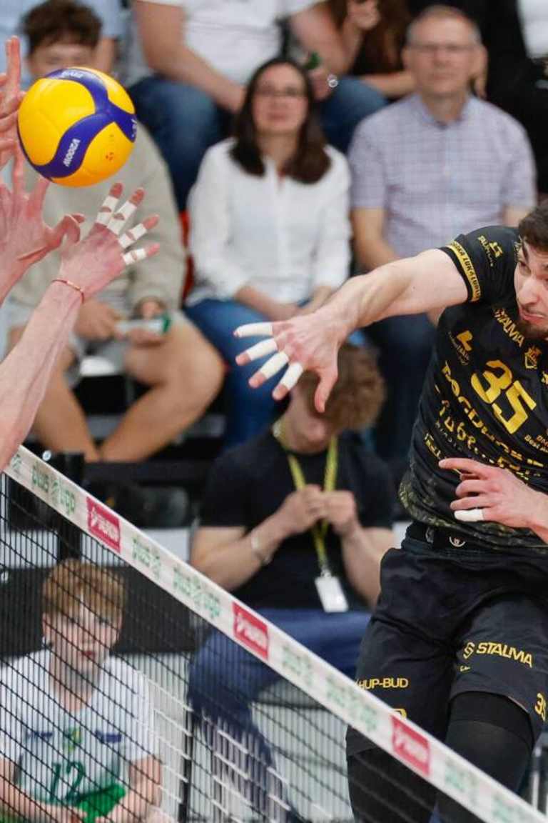 Third and possibly last leg of PlusLiga medal playoffs coming up on Wednesday