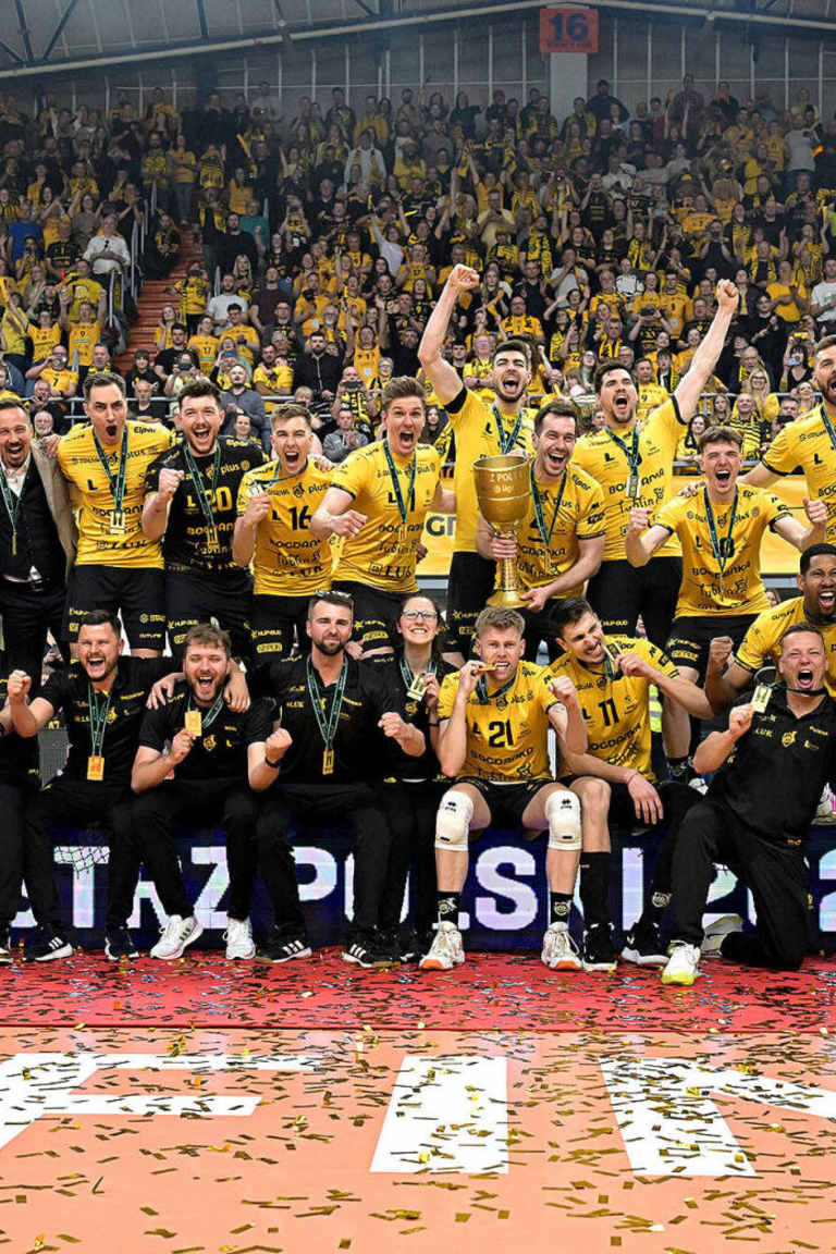 Thales comemora inédito título polonês com o Lublin