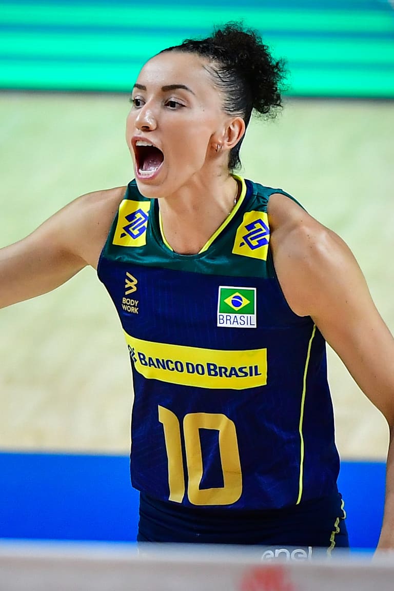Com Gabi, Brasil joga em Istambul na segunda semana da VNL