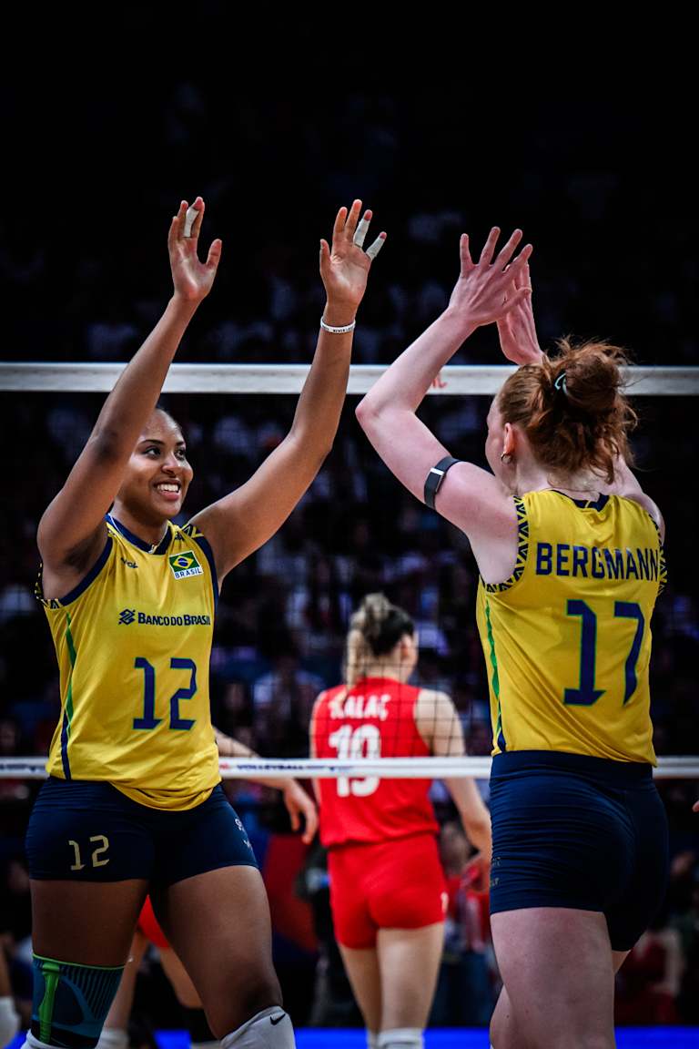 With brilliant Ana Kristina, Brazil hand Turkiye first defeat in VNL 2025