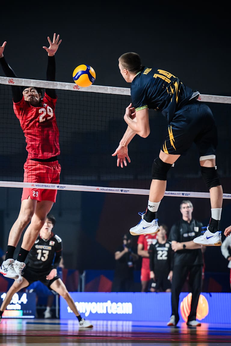 Ukraine stuns Japan in thrilling five-setter