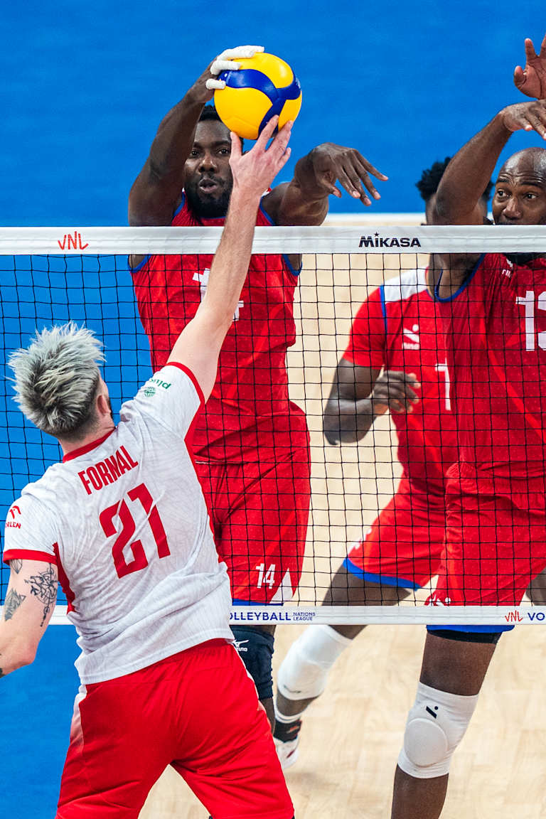 Cuba stun Poland and hold onto seventh place