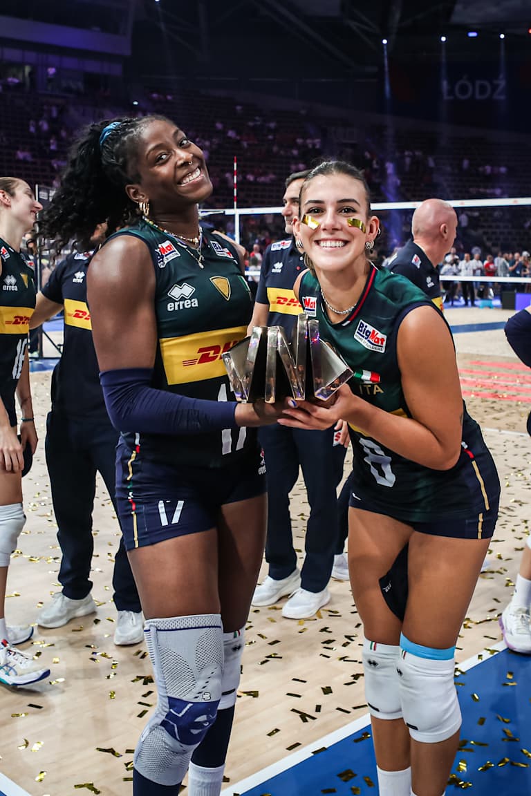 Back-to-back champs Italy dominate VNL Dream Team