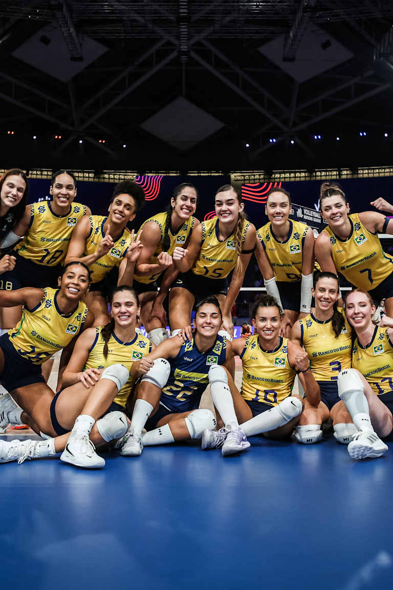 Seleção feminina inicia preparação para o Mundial
