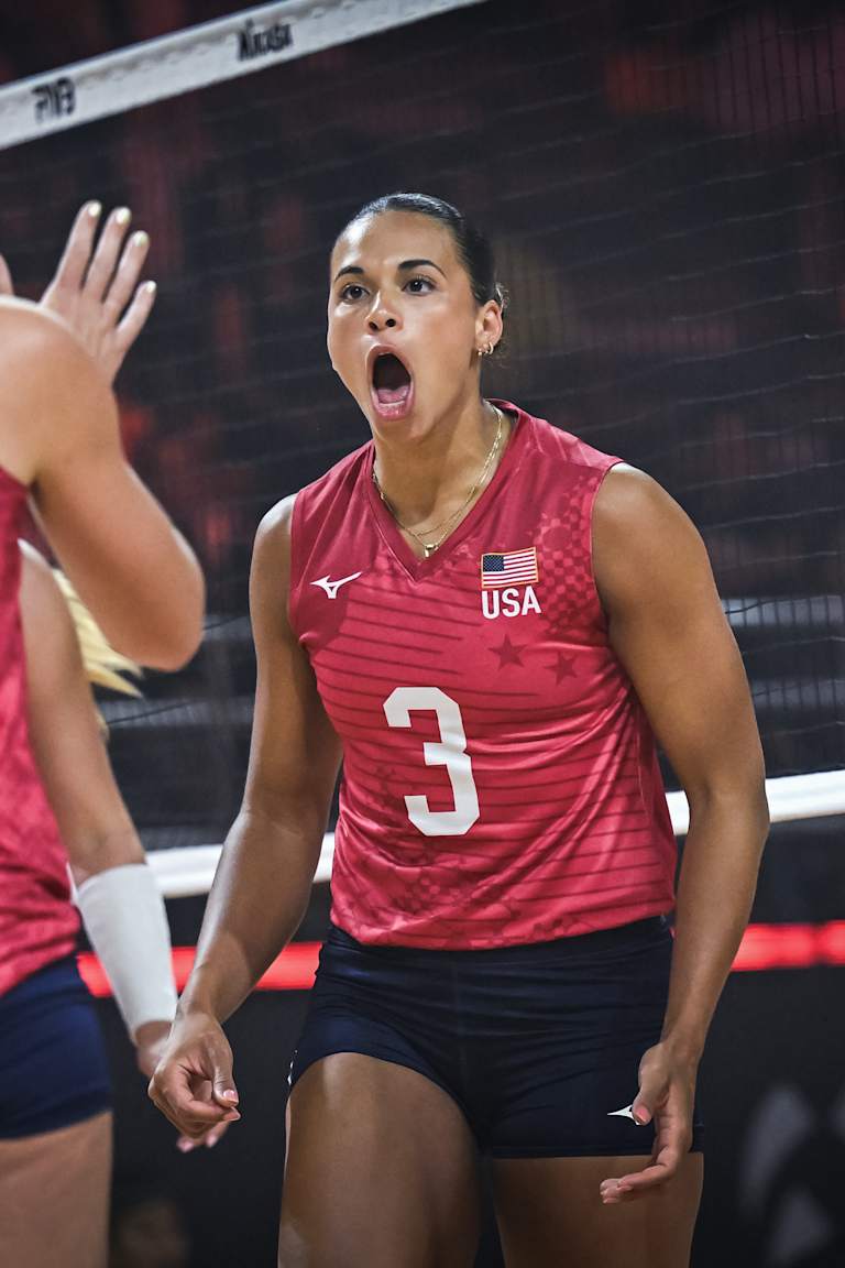 Skinners lead USA to first World Championship victory