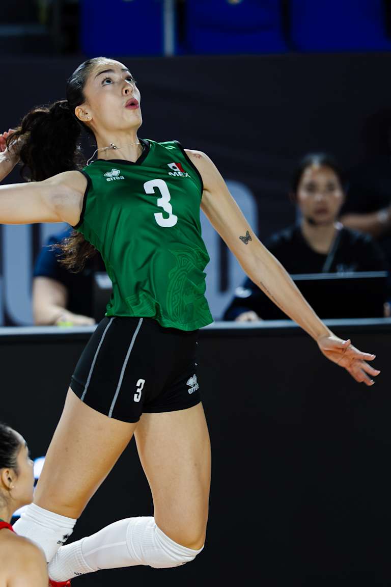 Maldonado fires 33 to help Mexico finish on a high