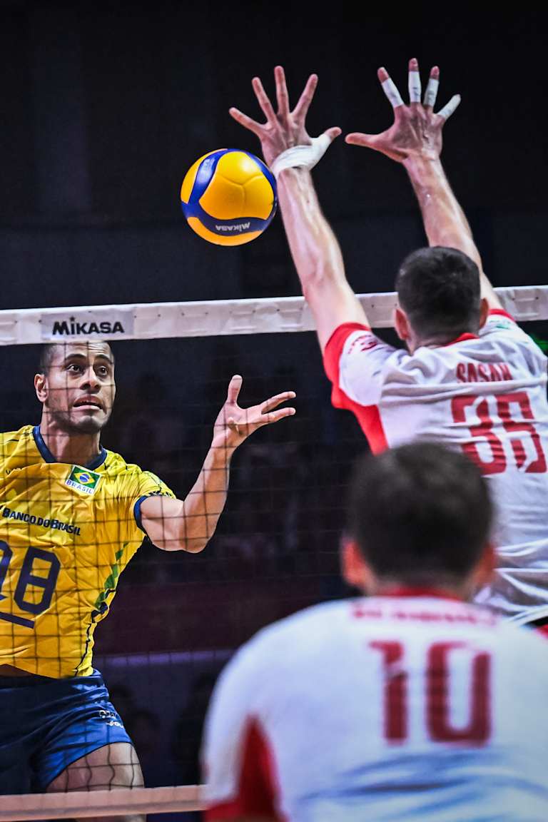 Seleção masculina disputa torneio amistoso na Polônia