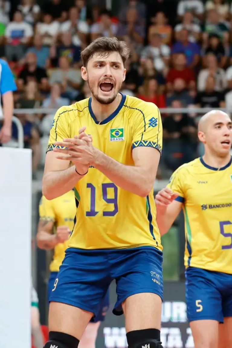 Brasil supera a Argentina em amistoso na Polônia