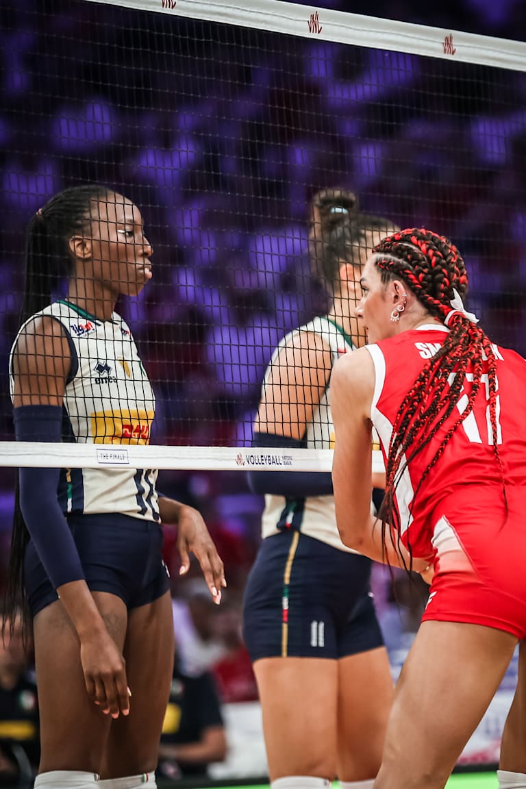 Day 11: World Champs heat up with first quarterfinals