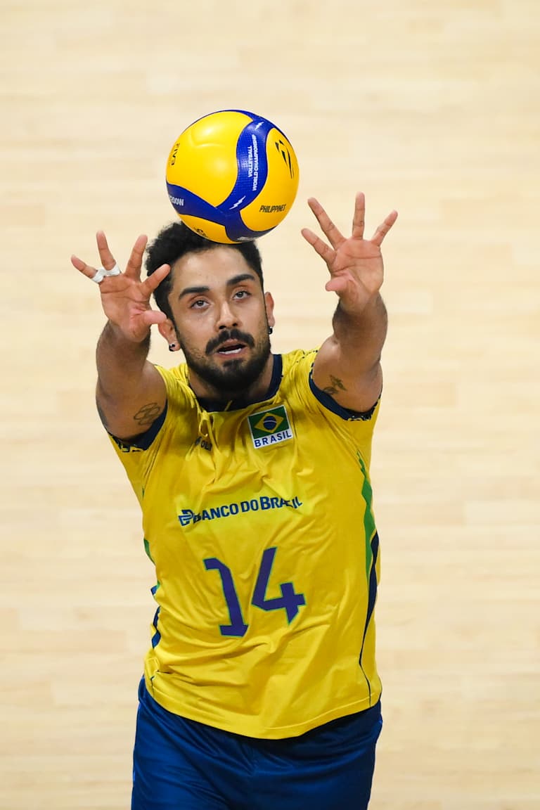 Brasil supera a China de virada na estreia do Campeonato Mundial Masculino de Vôlei