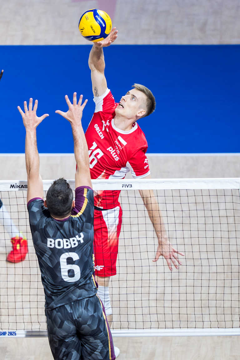 Poland's dominant win over Qatar locks in Pool B standings at Men's Volleyball World Championship