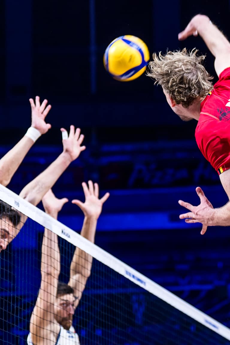 Day 12: It is quarterfinals time!