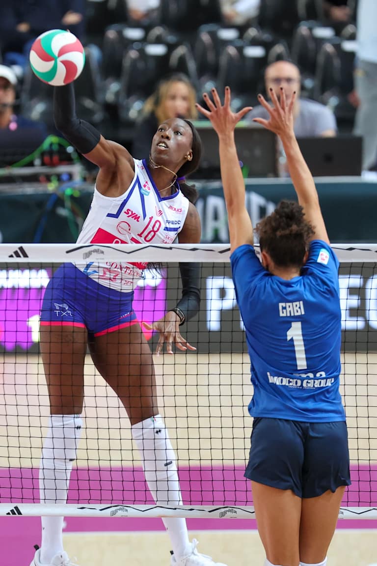 Conegliano and Milano fight for the Supercoppa trophy on Saturday