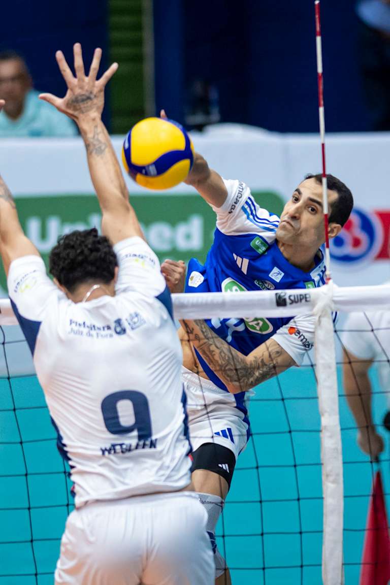 Sada Cruzeiro abre campanha na Superliga com vitória