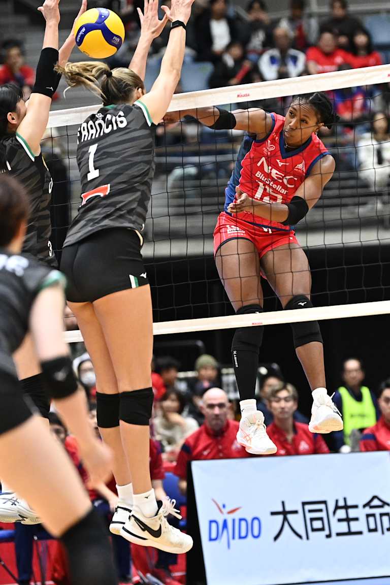 Nwakalor on fire as Red Rockets win two five-setters against Marvelous in Japan