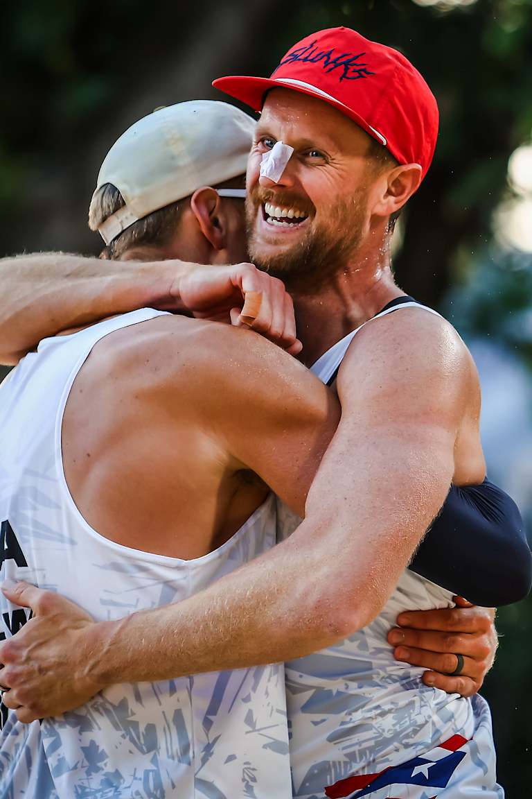 Schalk and Shaw upset Cuban Olympians on their way to the quarterfinals