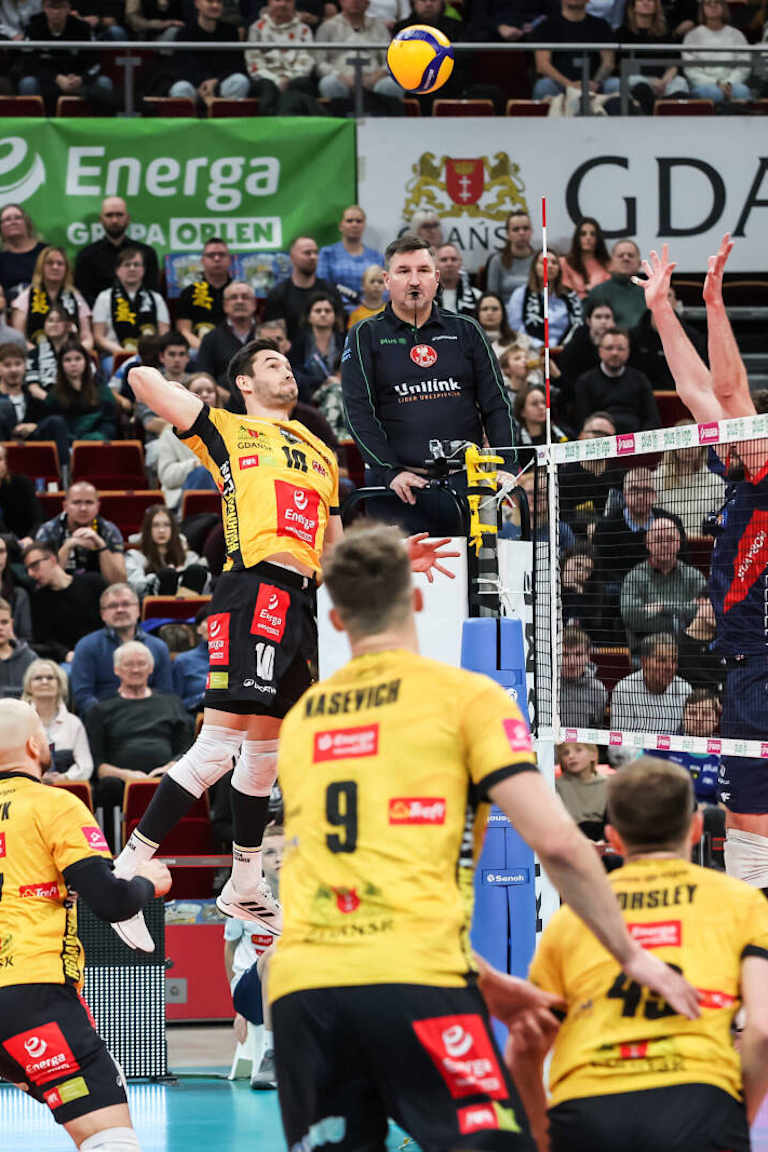 Five-set duel between Trefl and ZAKSA rounds off PlusLiga leg seven