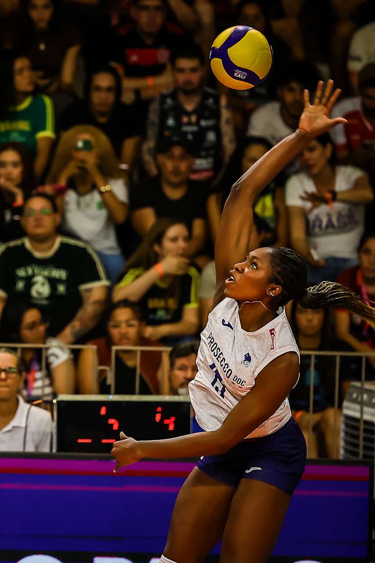 Conegliano advance to the semifinals after sweeping Zamalek