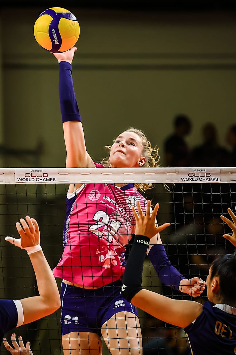 Unstoppable Scandicci dominate Pool A in São Paulo