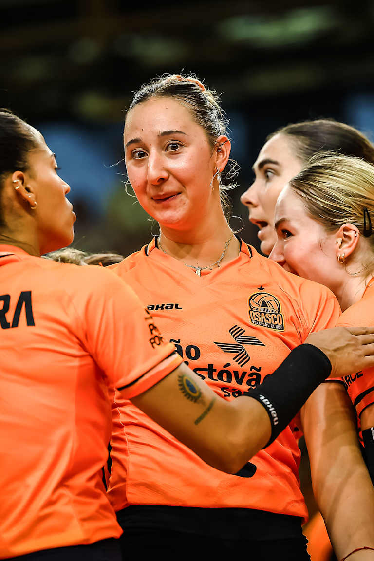 Osasco derrota o SESI e vira o ano no G-4 da Superliga