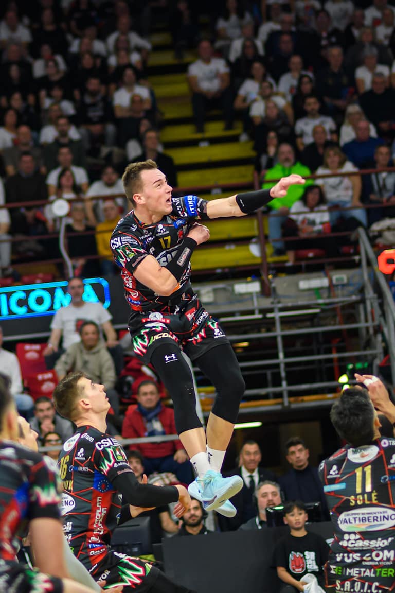 Lube dethroned! Sir, Trentino, Verona and Gas Sales on to Coppa Italia semifinals