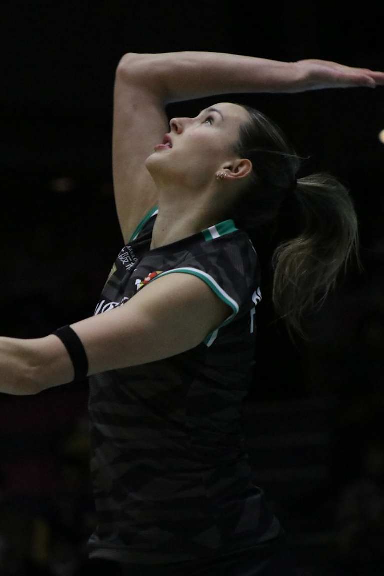 Defending champs Osaka take over third place after successful weekend