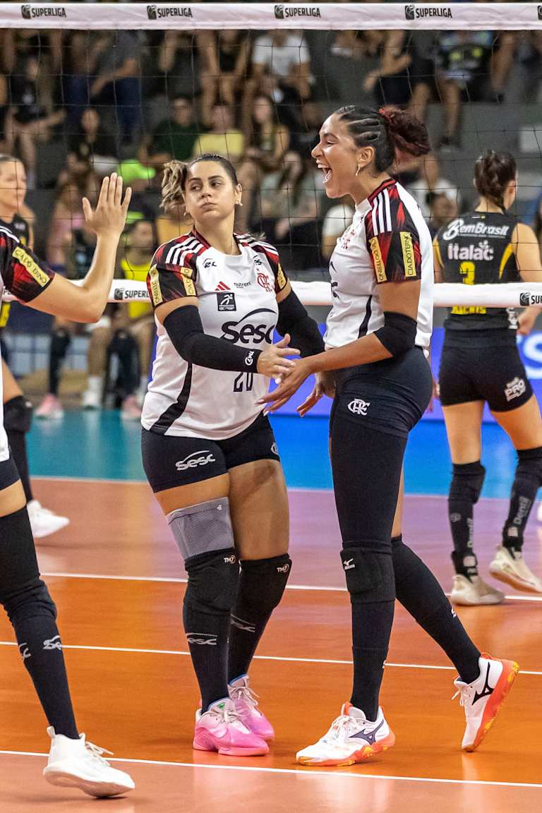 Flamengo se recupera e encerra série de vitórias do Praia