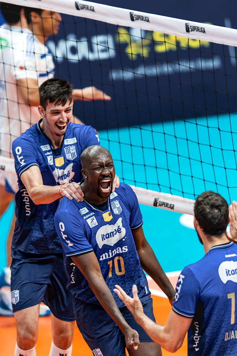 Minas vira diante do Cruzeiro e volta a vencer na Superliga