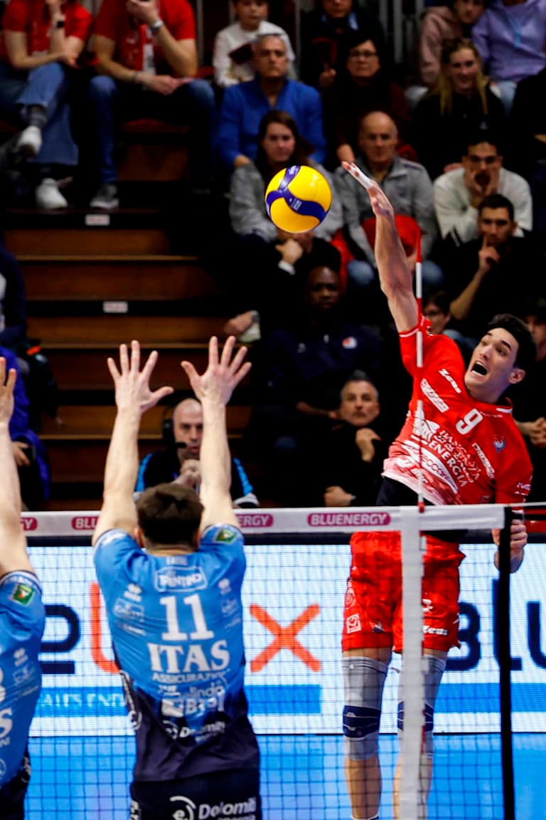 Three-way race for third place as SuperLega regular season ends on Wednesday