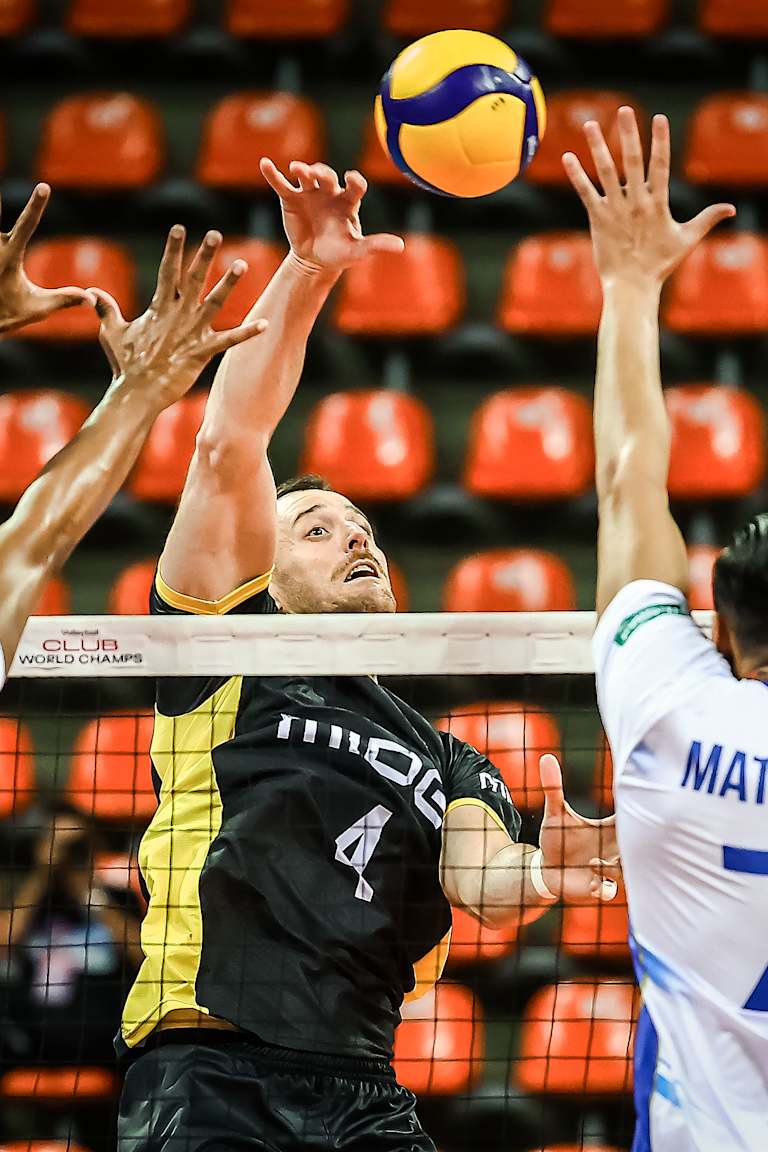 Direct duels steal the spotlight in the Superliga this weekend