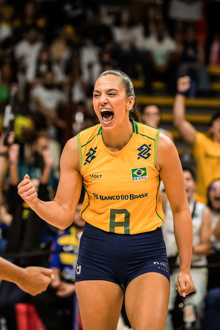 Brazil stop Italy's historic undefeated run in a thriller