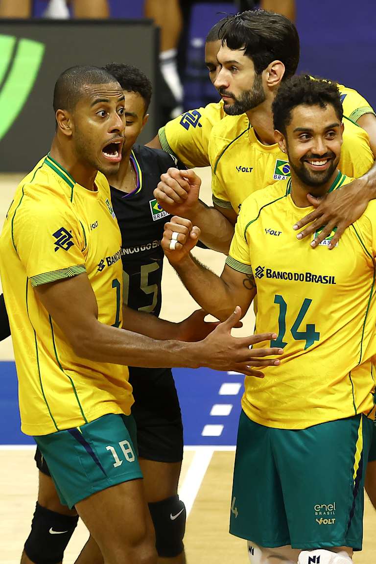 Brasil passa pelo Irã em Brasília na estreia da VNL