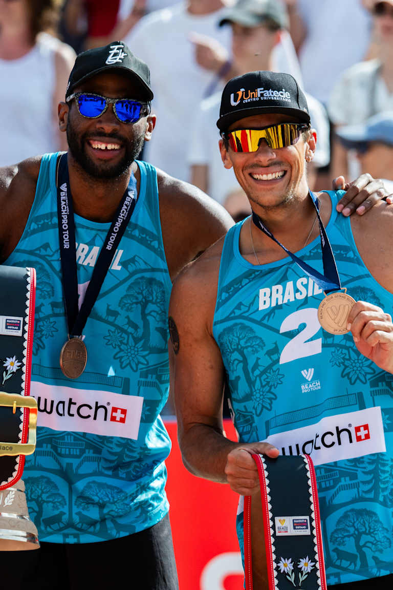 Evandro e Arthur Lanci conquistam o bronze no Elite de Gstaad