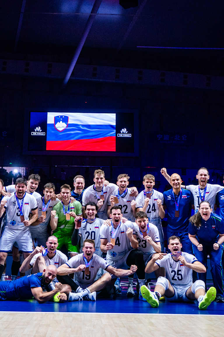 Eslovênia supera o Japão e conquista primeira medalha na VNL