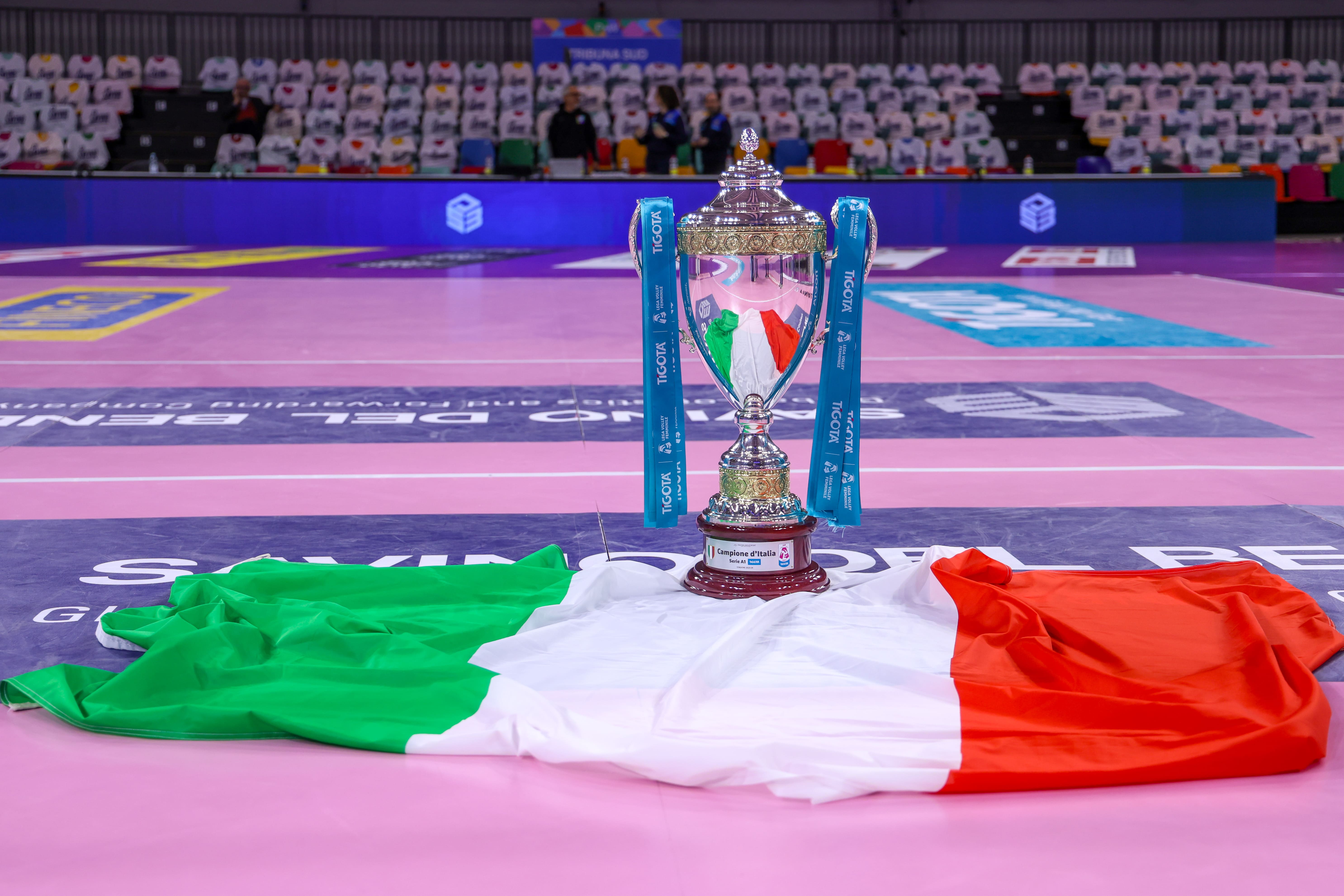 Lega Pallavolo Serie A Femminile il calendario della stagione 2024/2025. Si apre con la Supercoppa