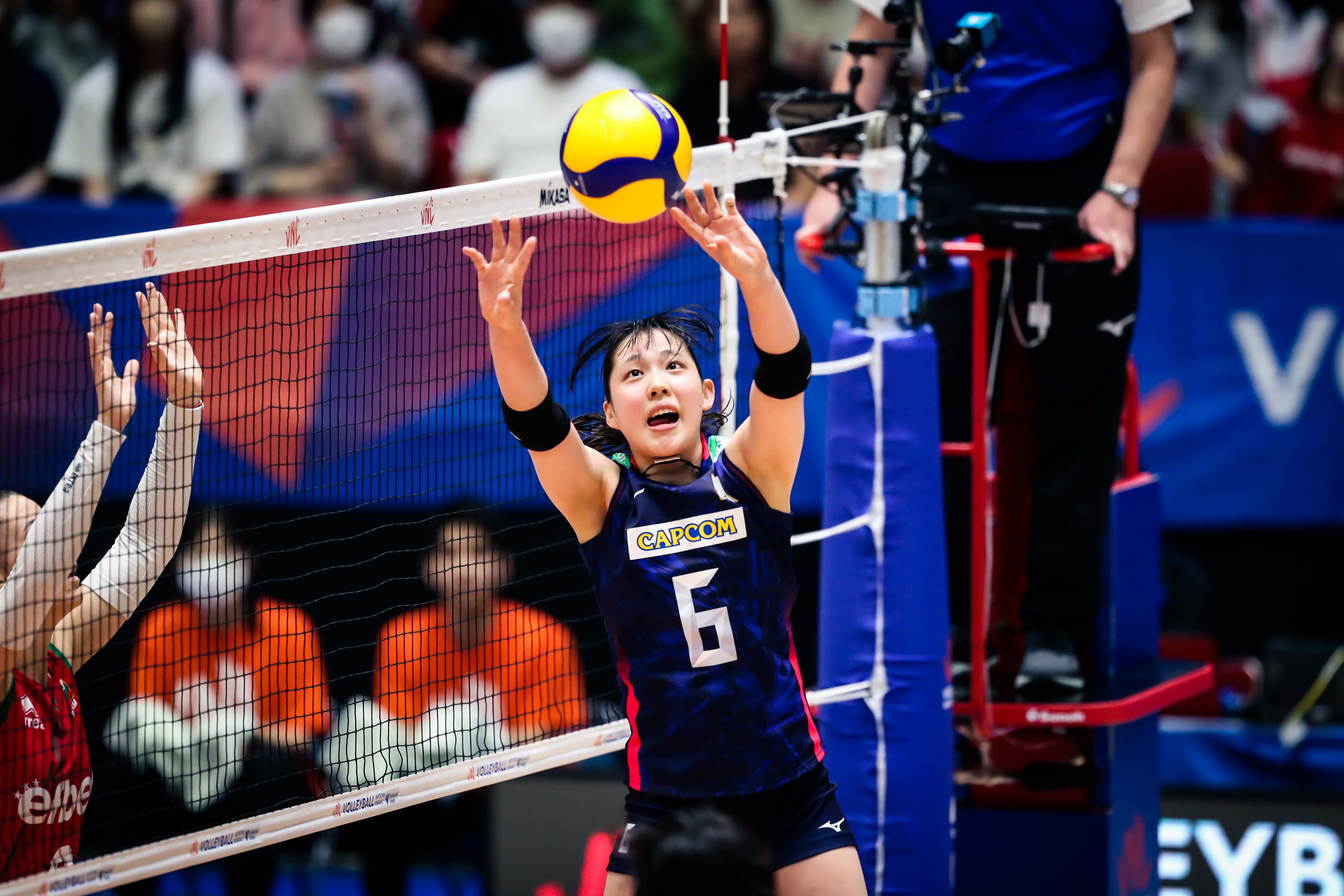 Japan top VNL table with third win at home