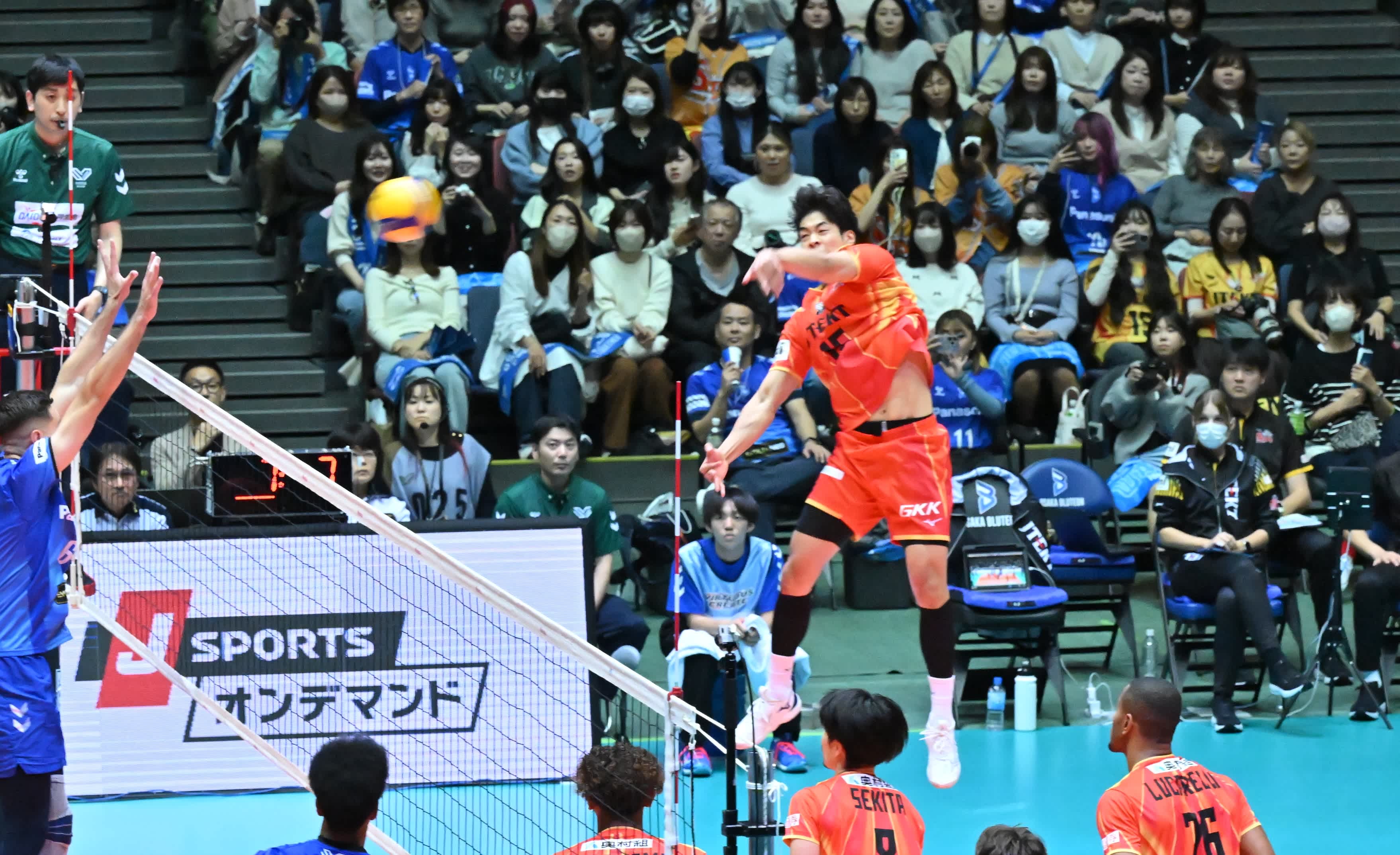MIZUNO SVリーグ　SUNTORYSUNBIRDS Finals 1 - Stings vs. Sunbirds | Highlights - SV. League