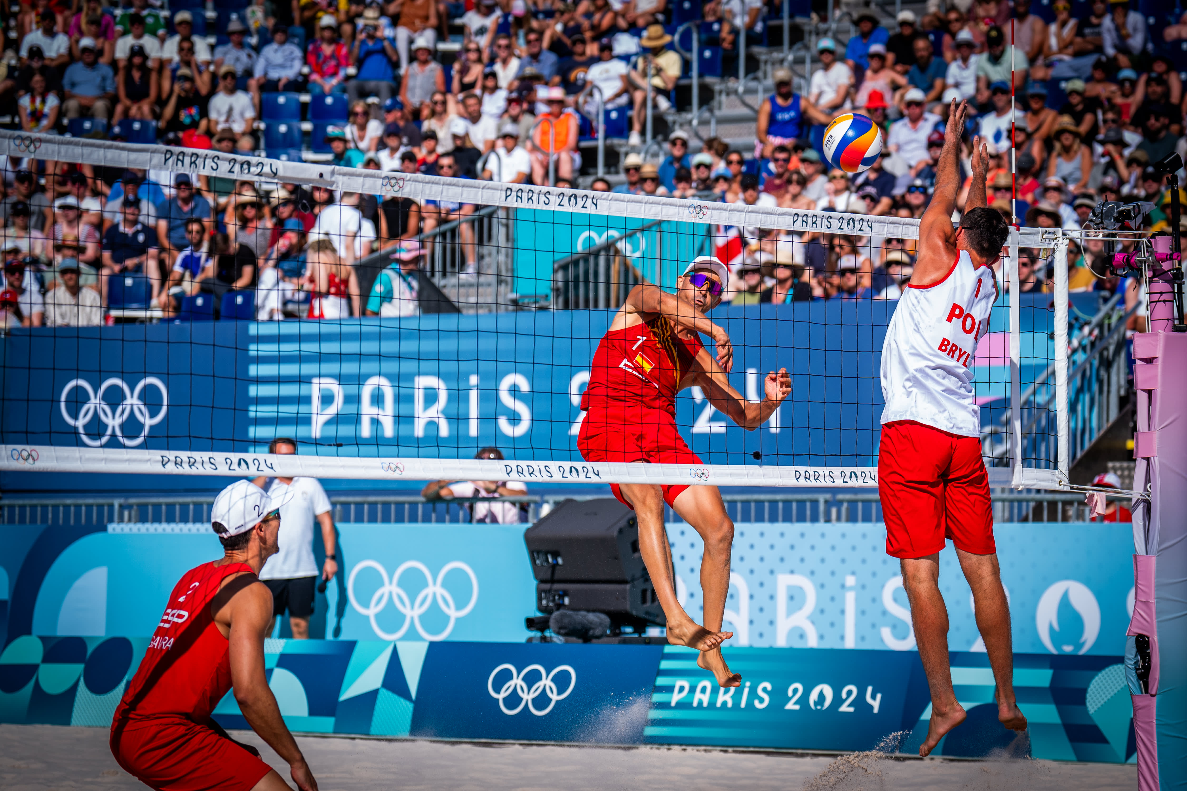 Herrera & Gavira on to pair's first-ever Olympic quarterfinal