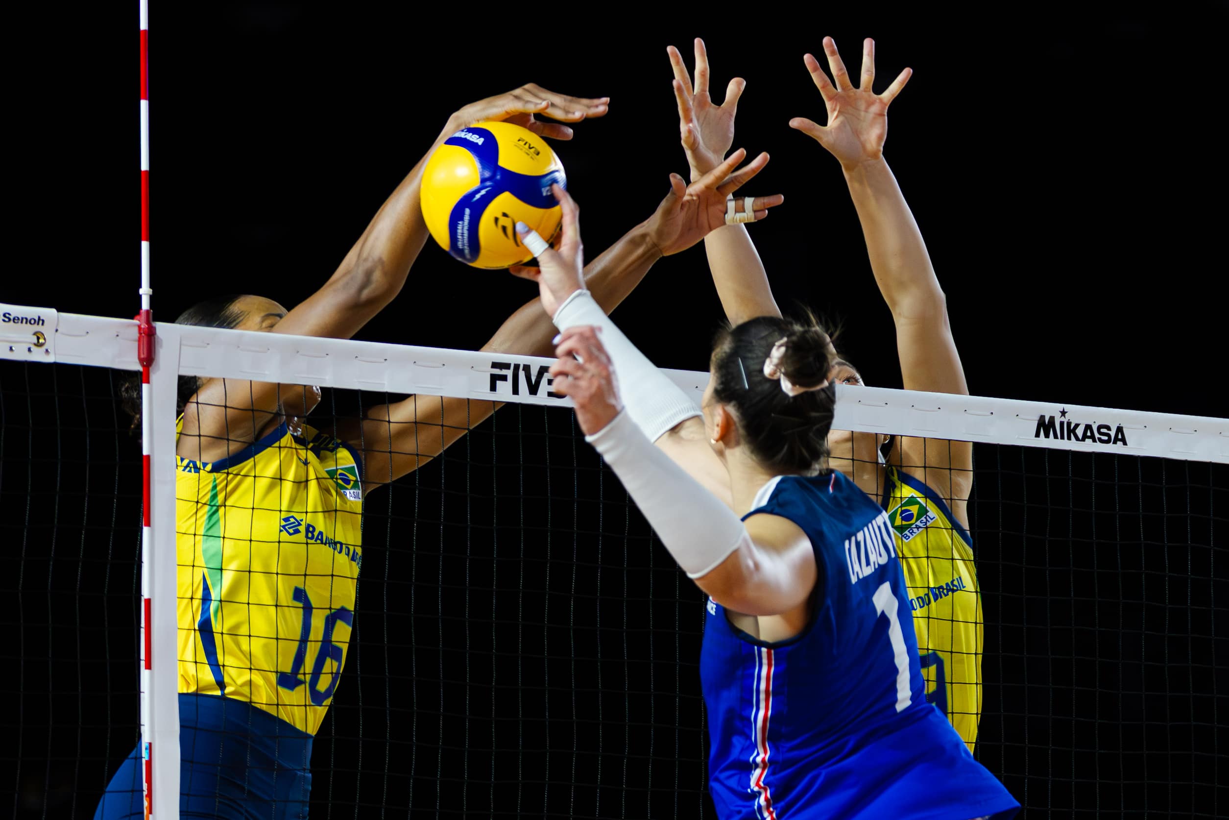 Brazil vs Chile volleyball