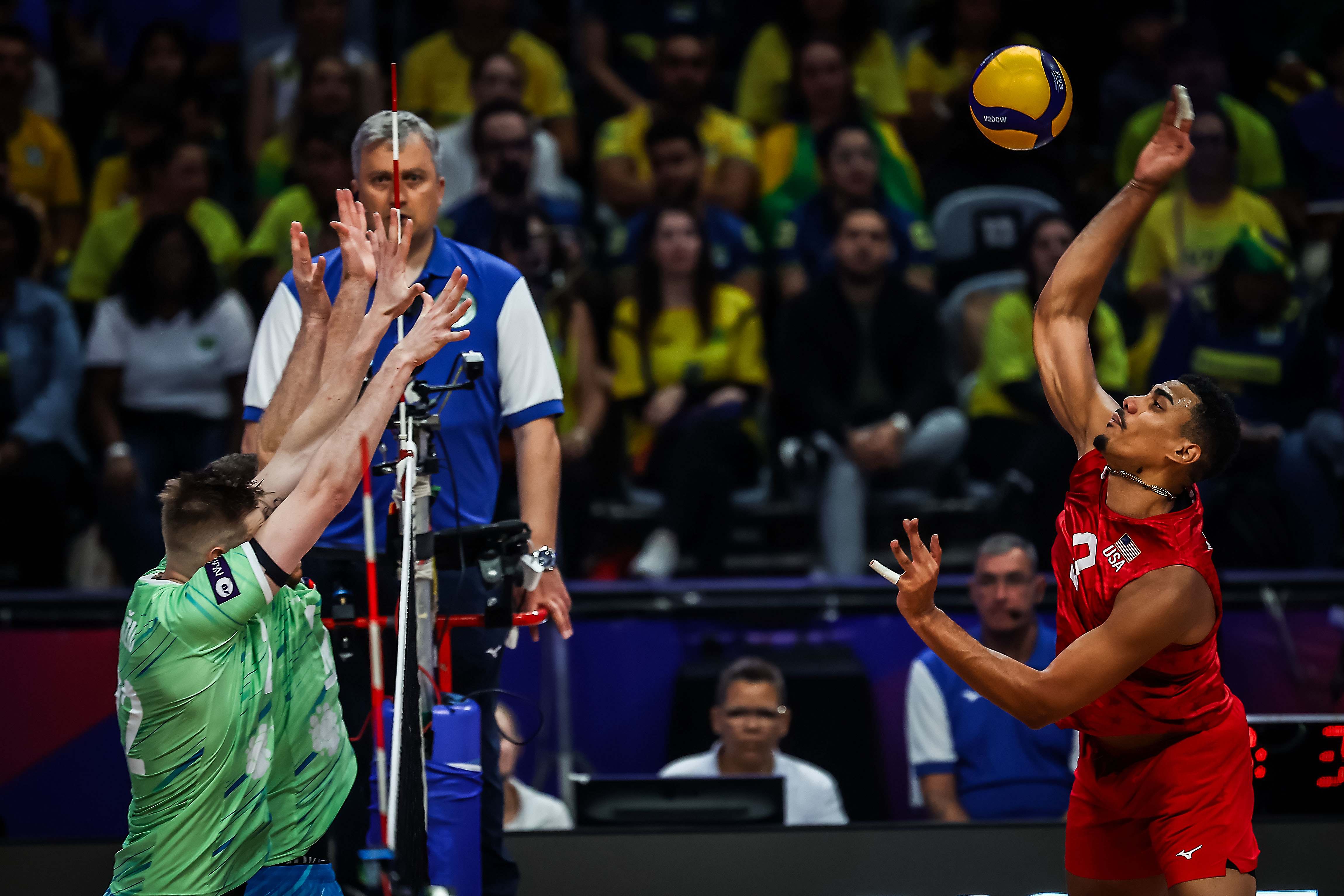 FIVBバレーボールメンズワールドチャンピオンシップフィリピン2025での月曜日の8番目のファイナルプログラムで、ポルトガルと米国に対するスロベニアに対する米国に対するブルガリア
