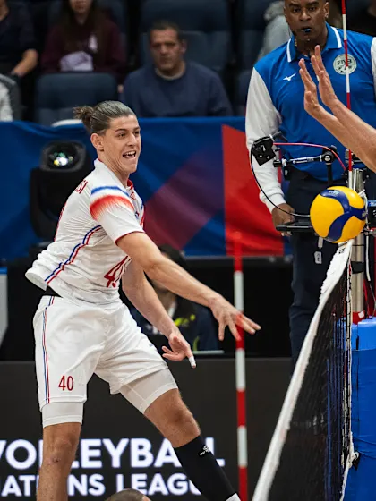 image: Young French take world champions Italy down in Quebec